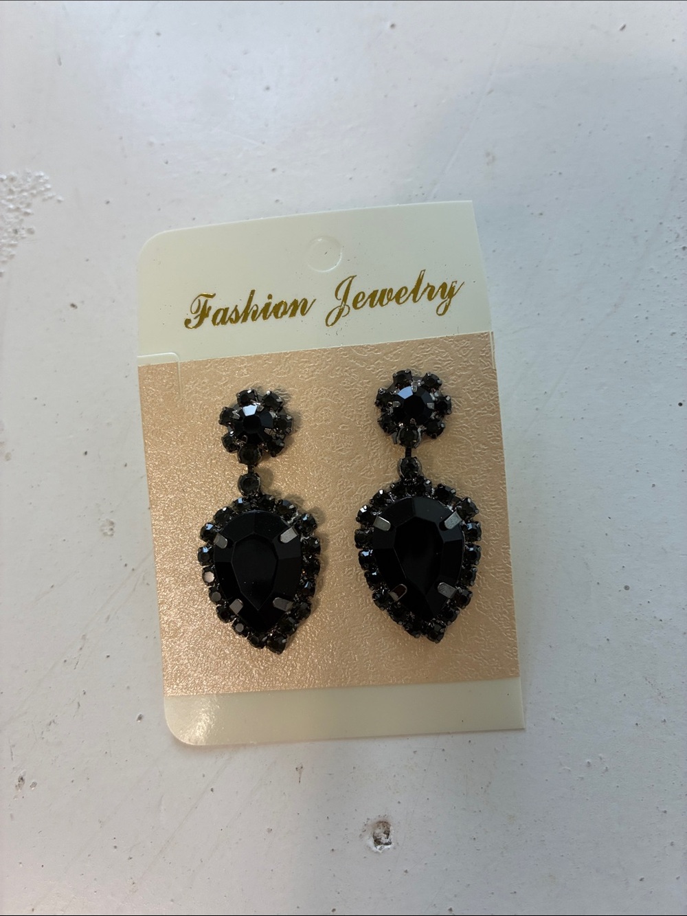TseanYi Black Dangle Teardrop Watersrop Beaded Earrings